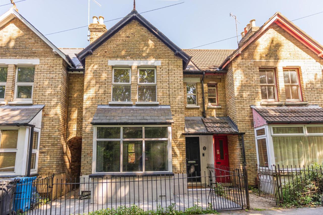 Modern 3 Bed, Heart Of Ashley Cross, 5 Mins To Sandbanks 풀 외부 사진