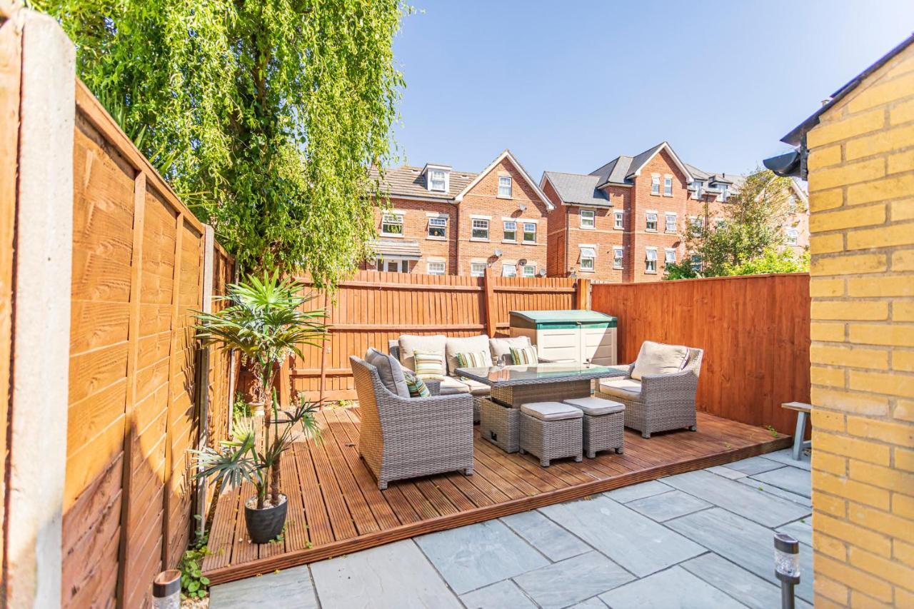 Modern 3 Bed, Heart Of Ashley Cross, 5 Mins To Sandbanks 풀 외부 사진